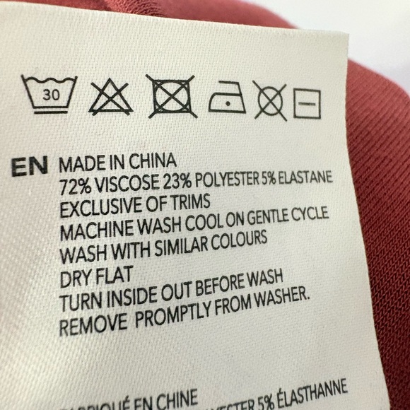 VARLEY Double Soft Priya Sweatshirt Cowl Neck Red XS Oversized Athleisure Chic - Picture 10 of 10